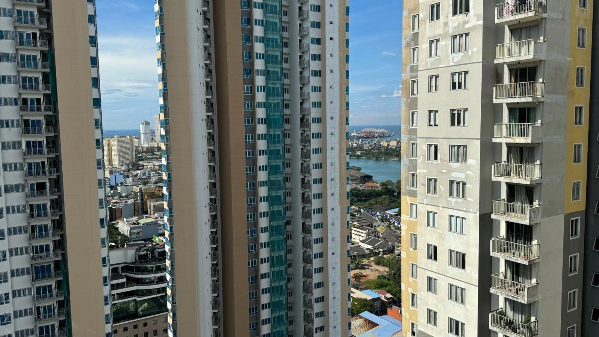 Skylounge Apartment Colombo Exteriör bild